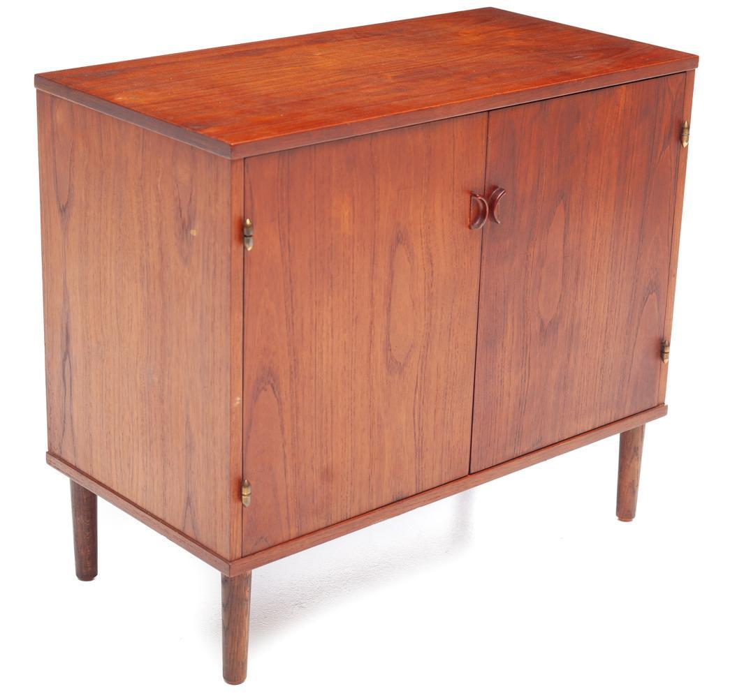 Retro Teak 2 Door Cabinet: 26" tall x 29.5" wide x 15" deep