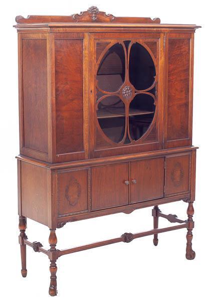 Glazed Oak China Cabinet (1 of 6)