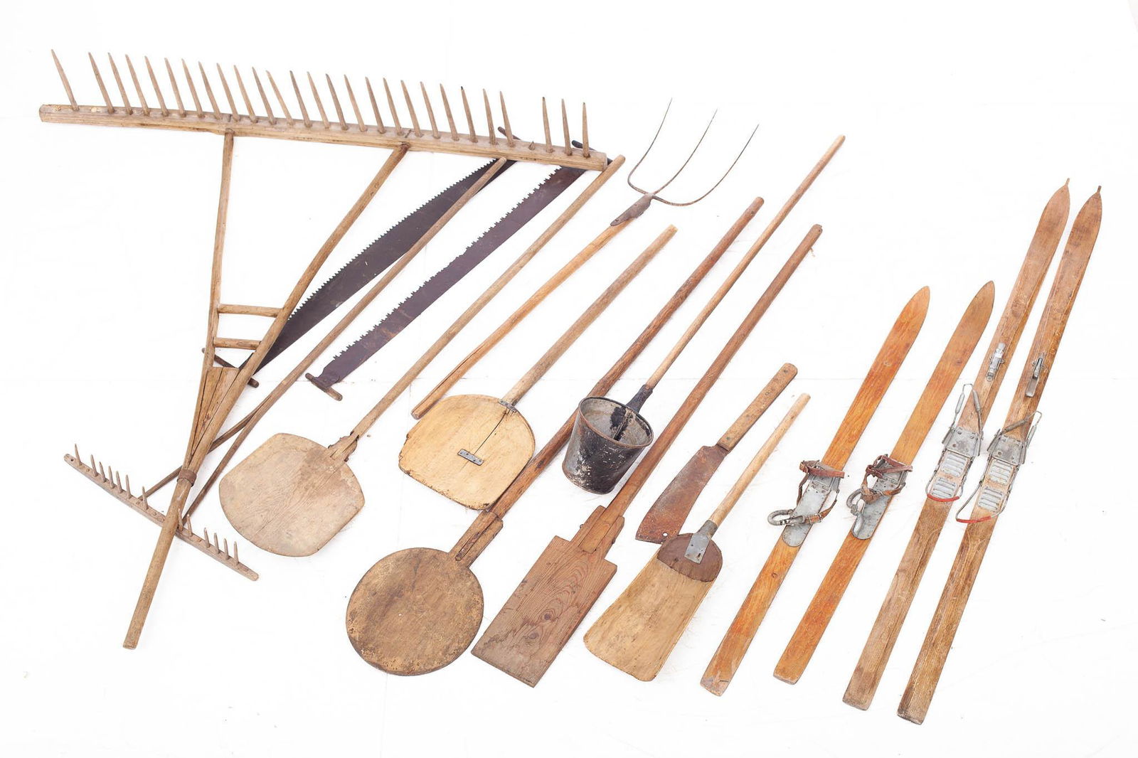 Lot of 16 Wooden Implements (1 of 8)