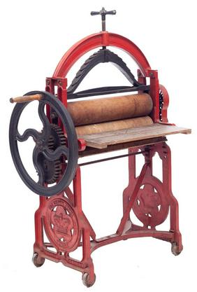 Round Top Auction