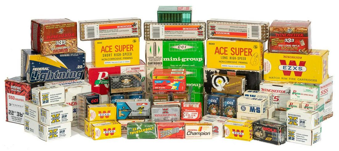 Ammunition - Approx 12,000 Rounds - .22 Caliber: Ammunition - Approx 12,000 Rounds - .22 Caliber Provenance: The Estate of Dr. Thomas Romo, Jr. (San Antonio, Texas) ALL firearms and ammunition within this auction are sold "as-is, where is". Vogt tak