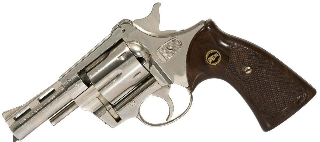 Rohm 38-S .38 Special Revolver: Serial: FF272826 Manufacturer: Rohm Model: 38-S Caliber: .38 special Barrel length: 3" Condition: Fair Provenance: The Estate of Dr. Thomas Romo, Jr. (San Antonio, Texas) ALL firearms and ammunition w