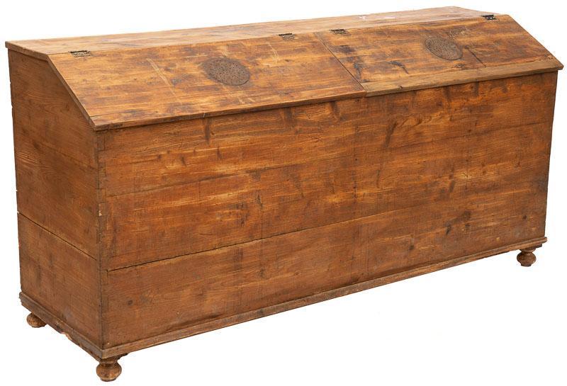 Large Pine Grain Box with 2 Hinged Lids, circa 1900 (1 of 4)