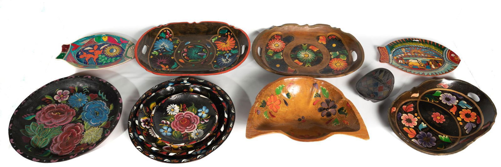 Lot of 11 Mexican Folk Art Serving Platters (1 of 3)
