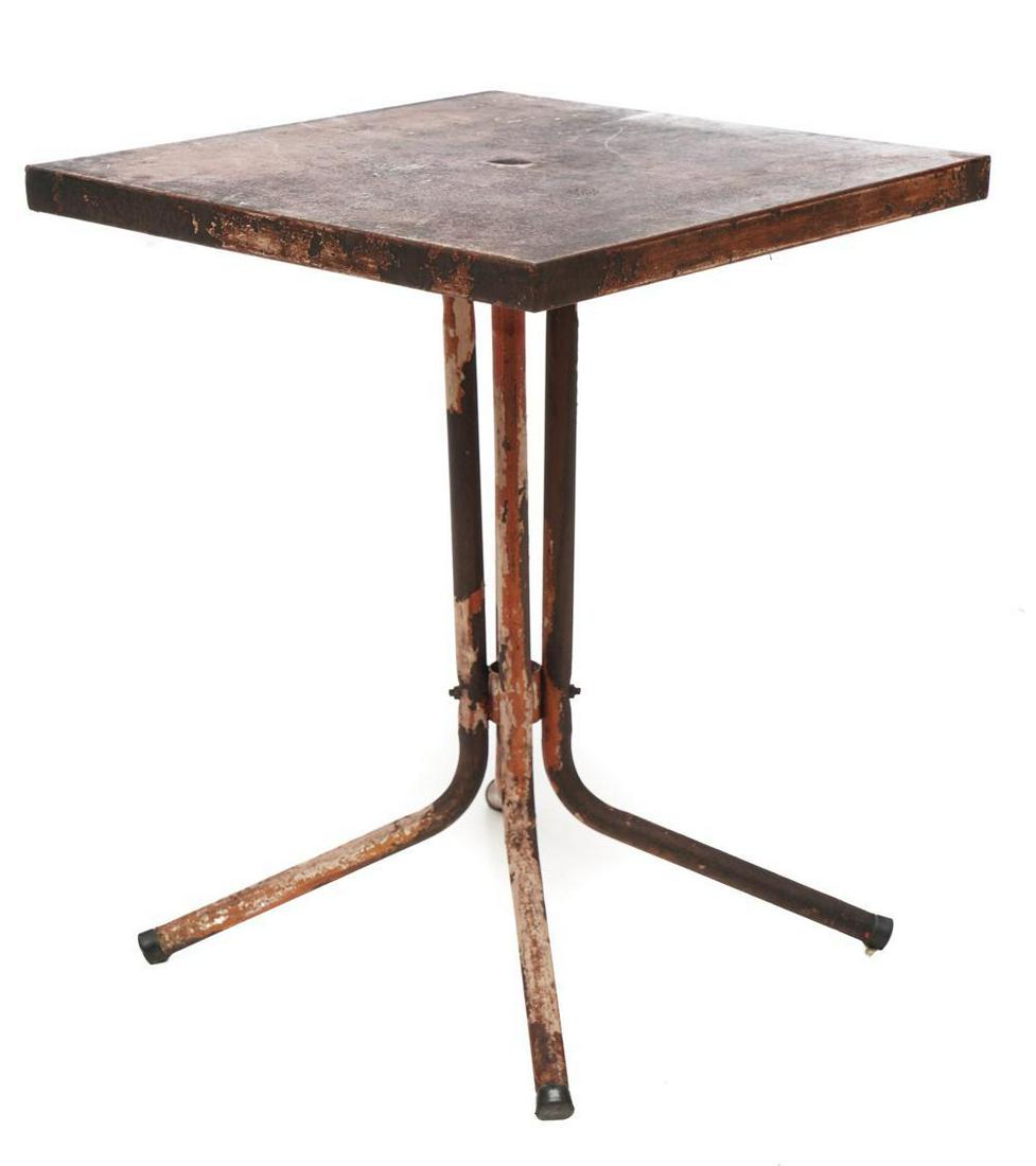 Garden Table: Painted metal garden table, hole in center 30" tall x 24" wide Condition: Oxidized State-wide delivery is available for this item. Please email shipping@vogtauction.com or call 210-822-6155 for a quot
