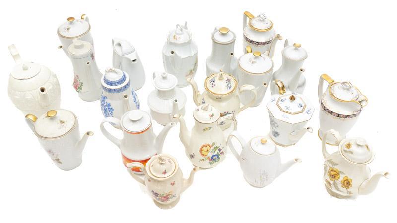 Lot of 20 Vintage Ceramic and Porcelain Tea and Coffee: Lot of 20 vintage ceramic and porcelain tea and coffee pots of various sizes, includes German makers, Turkish makers, Polish makers, ect