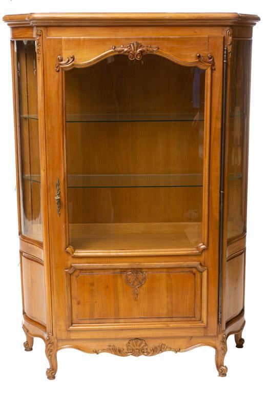 French-Style Display Cabinet (1 of 3)
