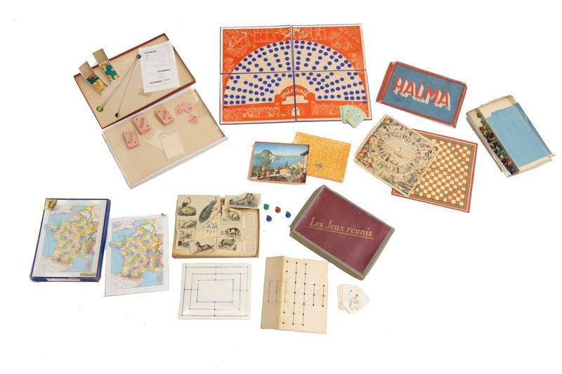 Set of 4 Vintage Games (1 of 2)