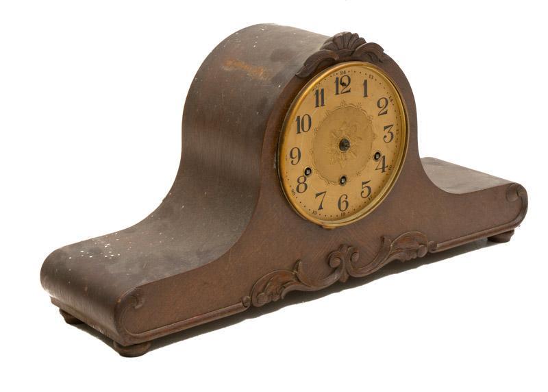 Vintage Mantle Clock (1 of 2)