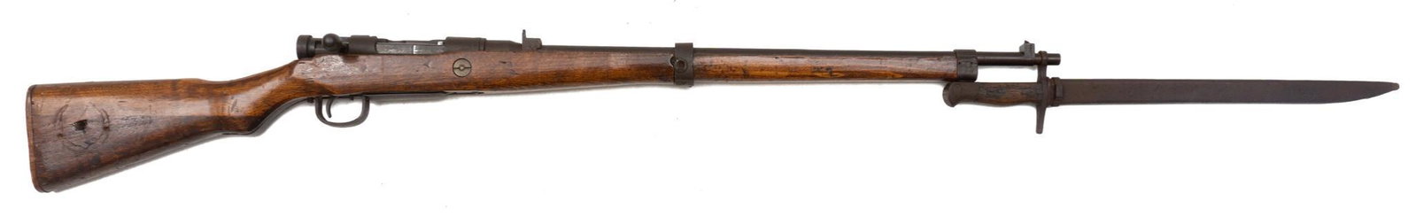 WWII Japanese Arisaka Type 99 7.7mm Bolt Action Rifle: Serial: 99189 Manufacturer: Japan Model: Arisaka Type 99 Caliber: 7.7mm Barrel length: Condition: As-is Poor; no-matching bolt w/ attached bayonet Provenance: San Antonio, TX Estate NOTICE: All sales 