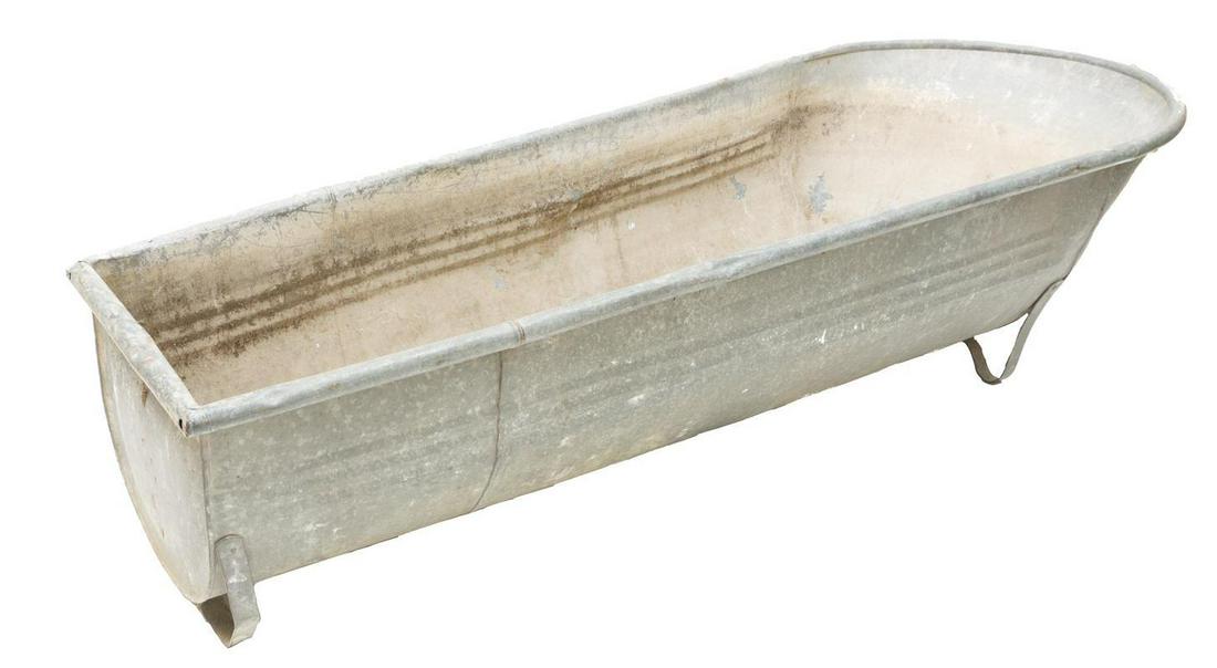 Rustic Farmhouse Galvanized Tub (1 of 3)