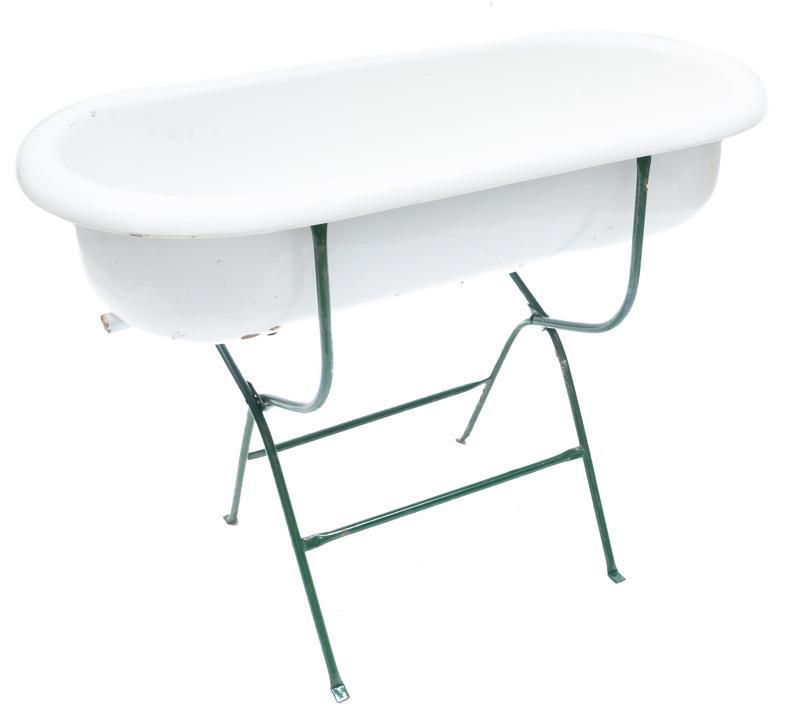 Rustic Farmhouse Enamel Tub on Stand (1 of 2)