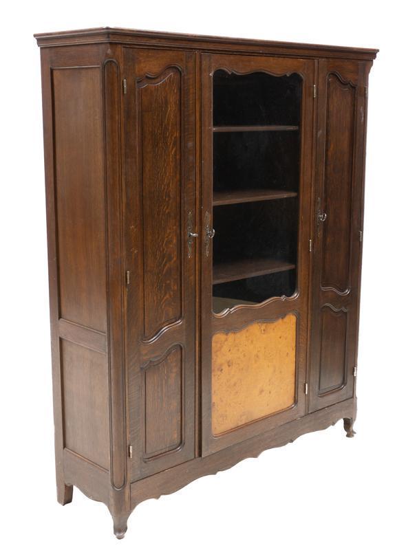 French Provincial Curio Cabinet (1 of 4)
