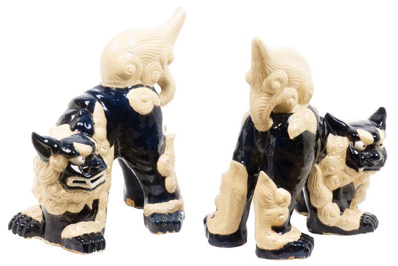 Pair of Ceramic Chinese Lion Dogs (1 of 3)