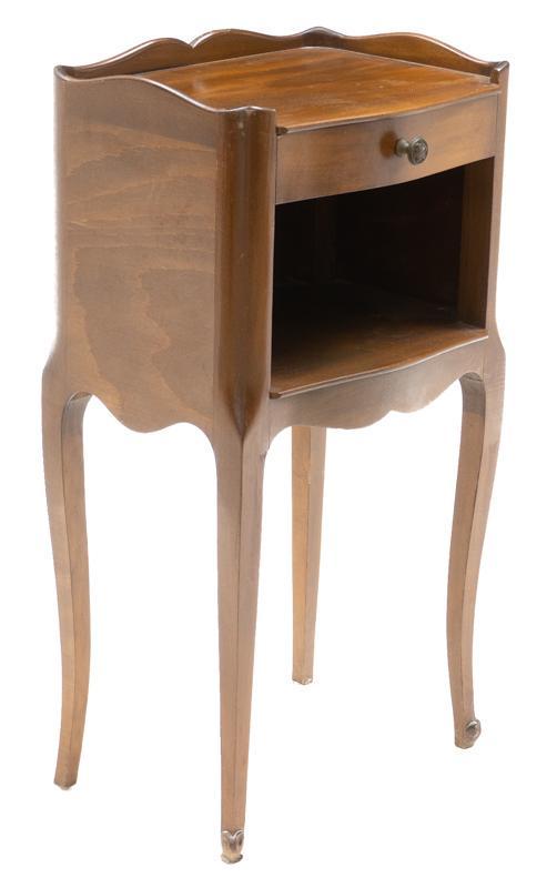 French Louis XV Night Stand: French Louis XV night stand, single-drawer, metal hardware, cabriole legs 28"h x 14.5"w x 11"d State-wide delivery is available for this item. Please email shipping@vogtauction.com or call 210-822-615