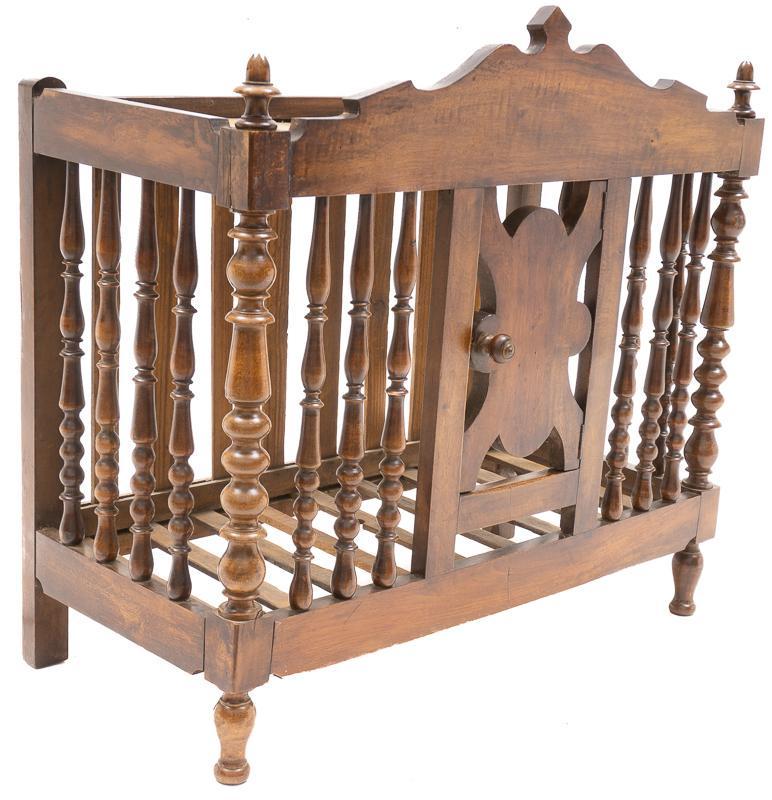 19th c. Wooden Crib, Pannetiere (1 of 4)