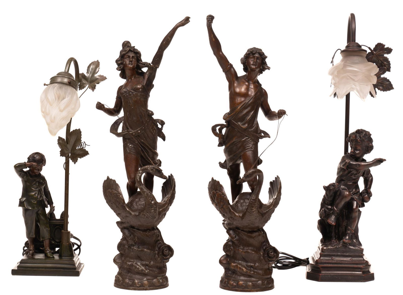 Set of 4 Table Lamps and Statues (1 of 5)