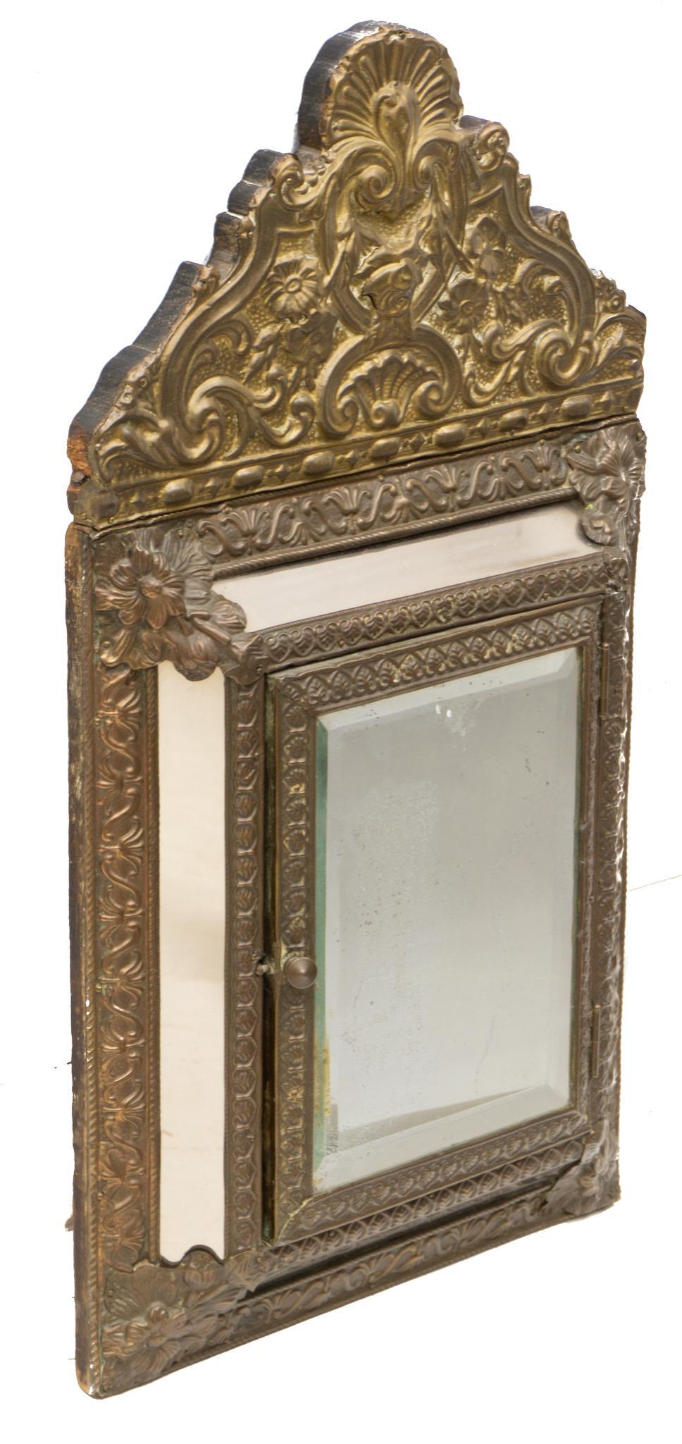 French Empire Period Mirrored Gentleman's Vanity Kit (1 of 3)