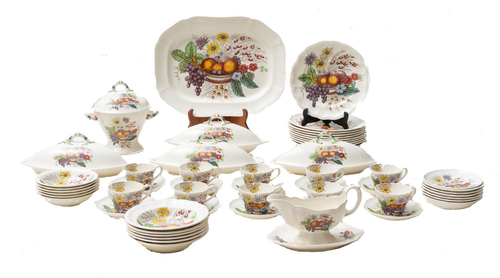 Set of 56 English Copeland Diningware (1 of 3)