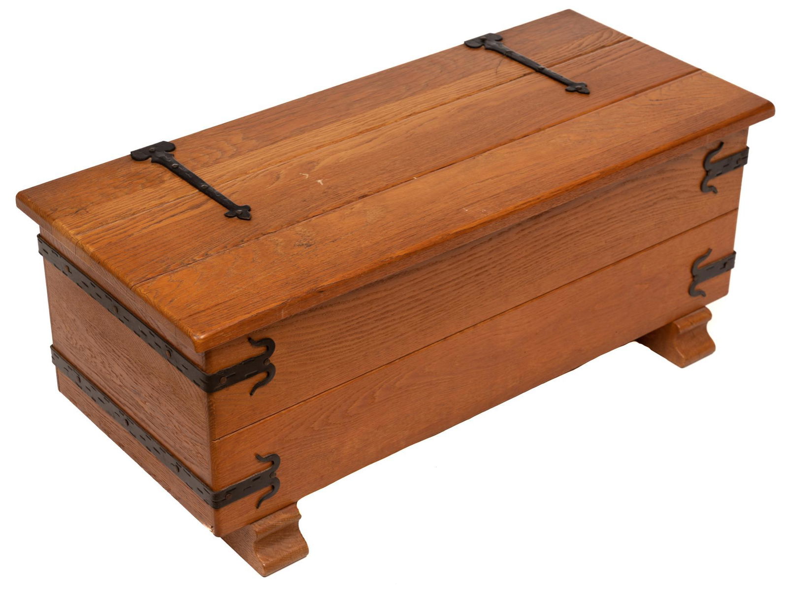 Vintage Dutch Linen Trunk (1 of 6)