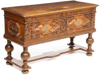 Scandinavian Trunk on Stand