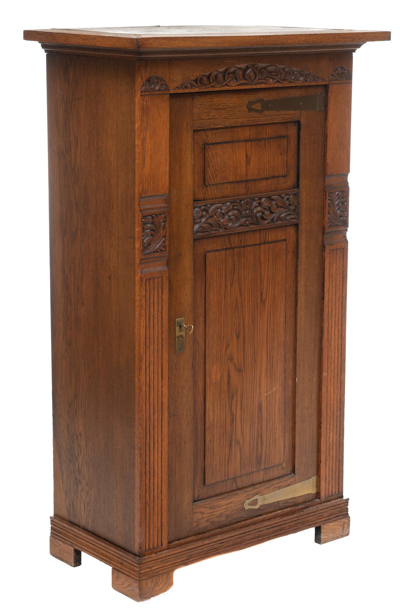 English Arts and Crafts Gents Cabinet (1 of 4)