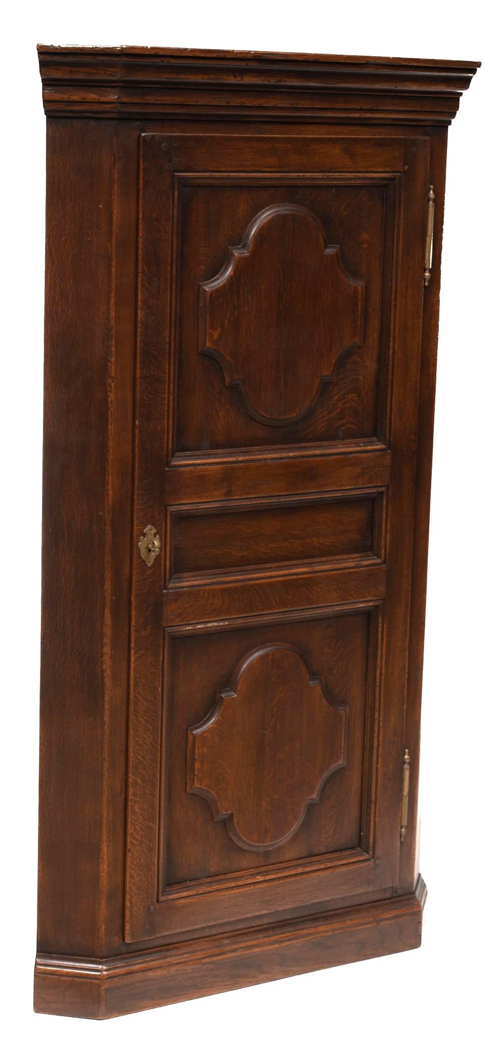 Rustic French Farmhouse Corner Cabinet (1 of 4)