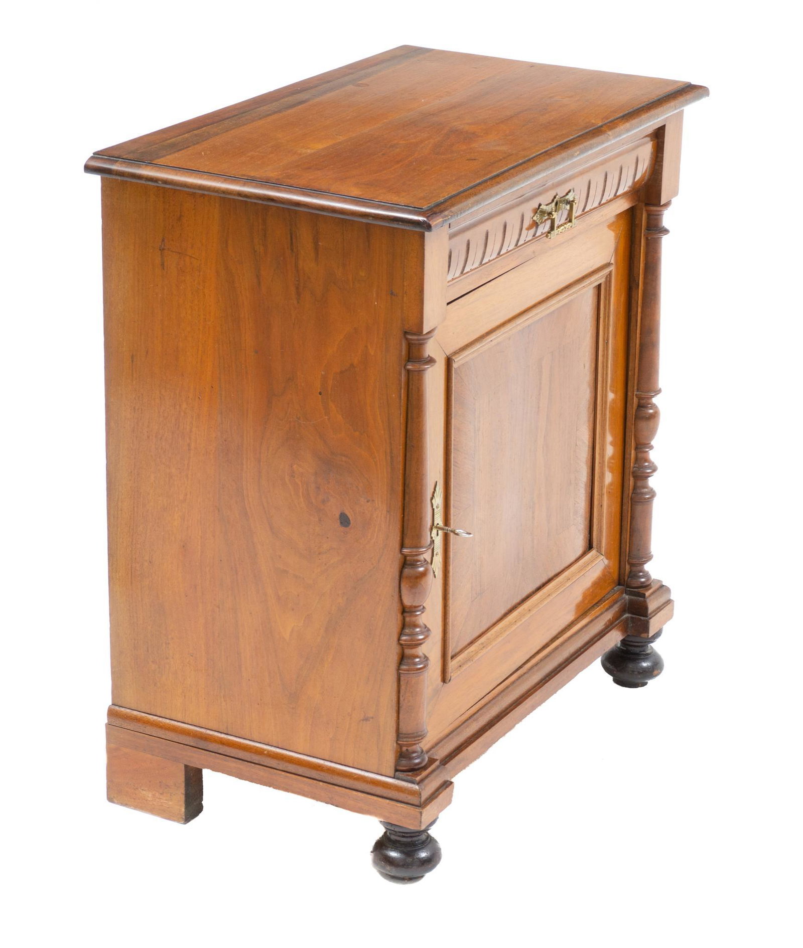 English Arts and Crafts Night Stand: English Arts and Crafts night stand, British, single drawer above single door that opens to shelved interior, metal hardware, carved and turned accents, rising on pad feet 30"h x 28"w x 16"d State wid