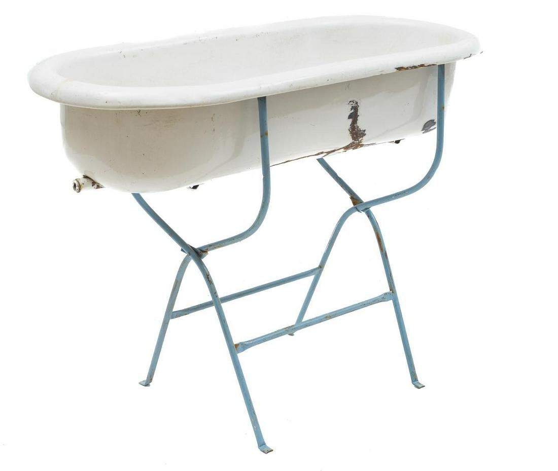 Vintage Enamel Tub on Stand (1 of 3)