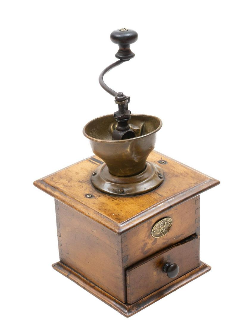 Vintage Coffee Bean Grinder (1 of 4)