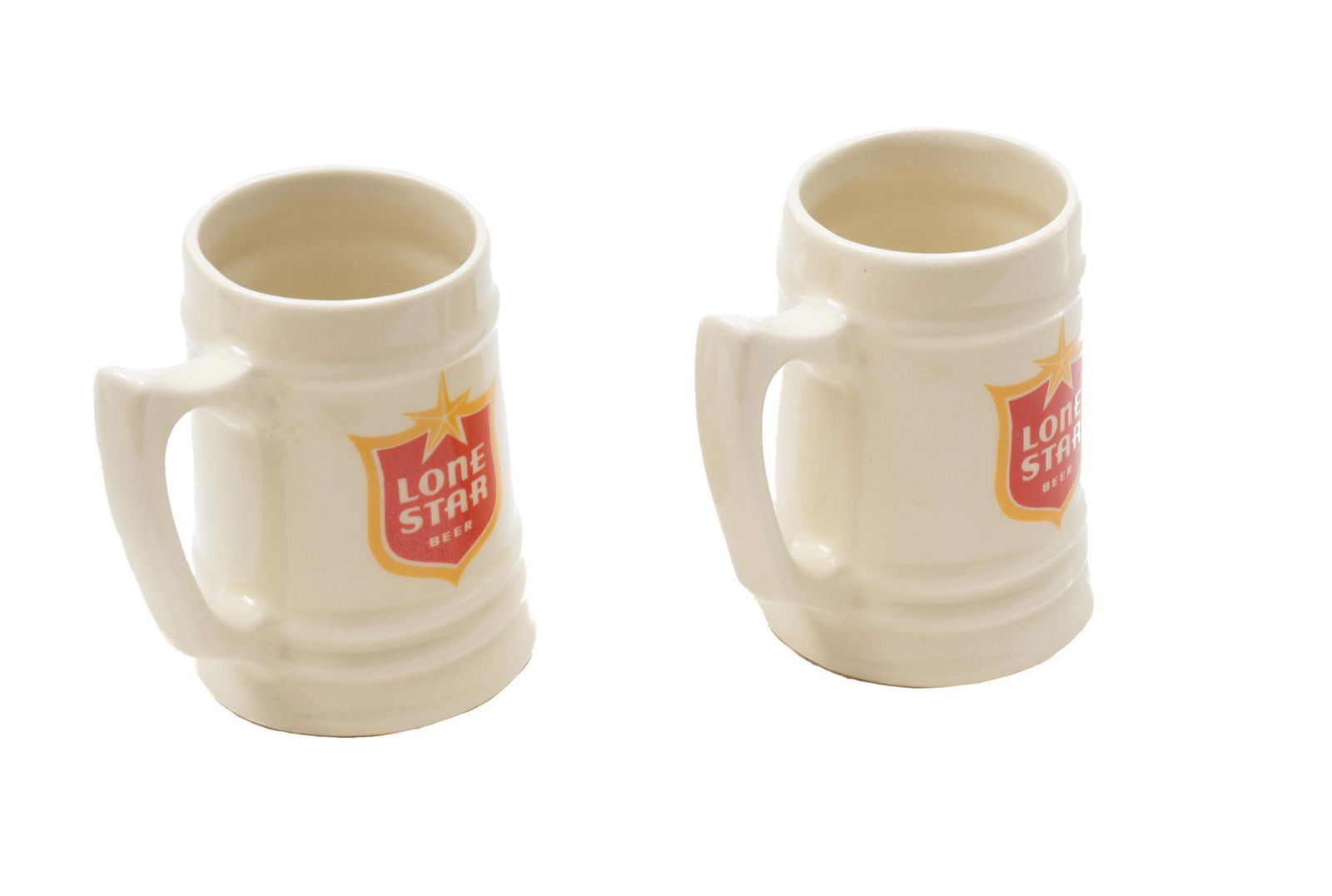 Pair of 1970's Lone Star Armadillo Mugs (1 of 3)