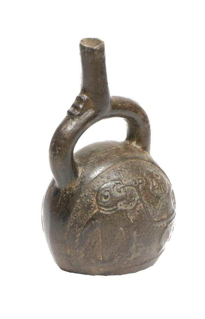Peruvian Pottery Stirrup Bottle (1 of 3)