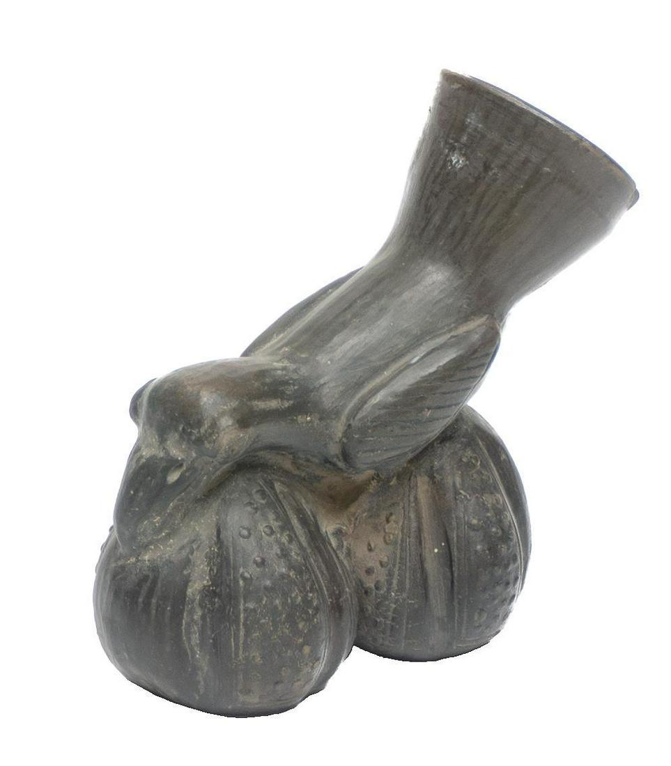 Peruvian Pottery, Bird (1 of 3)