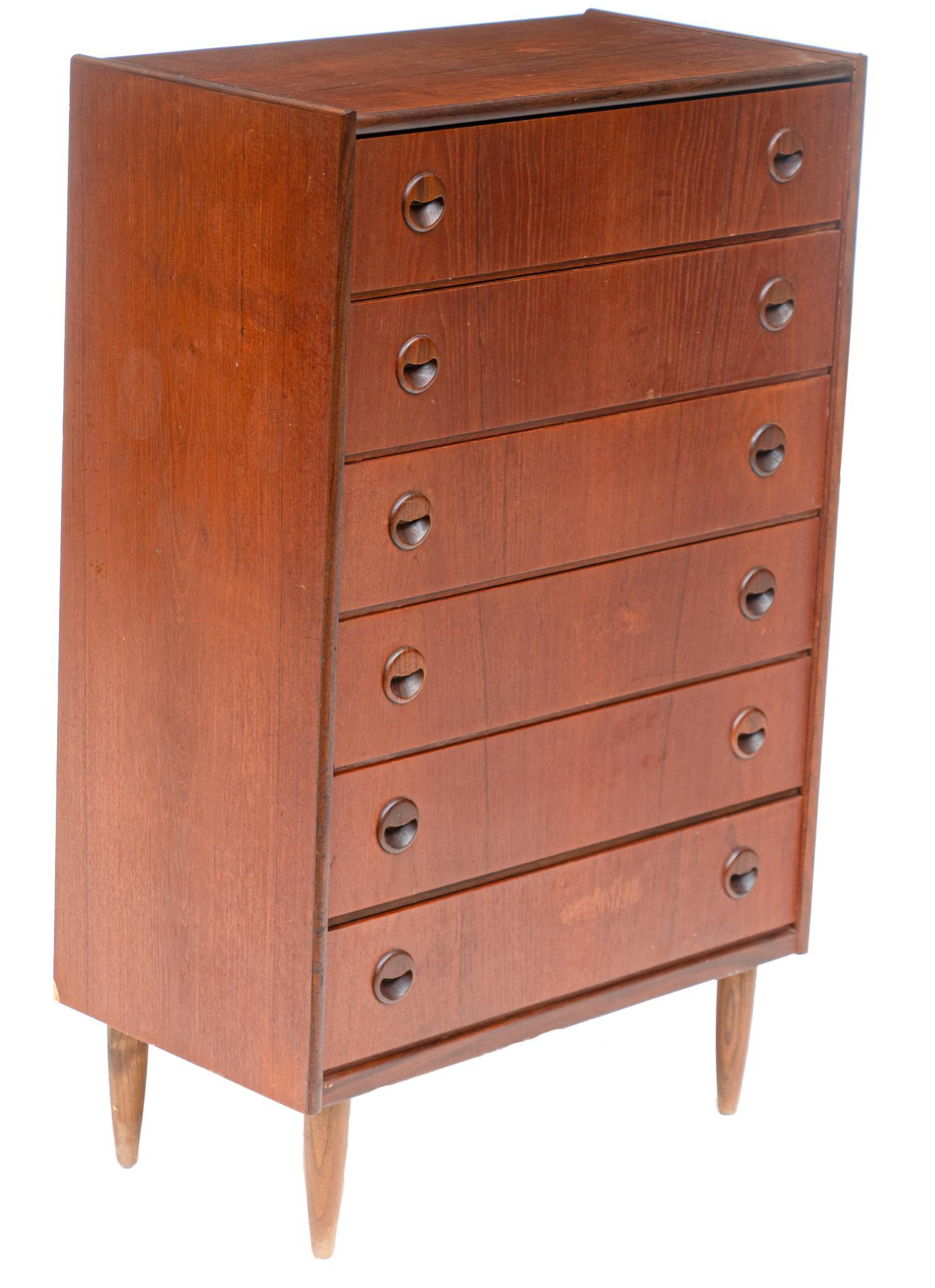 Danish Mid-Century Chest of Drawers (1 of 4)