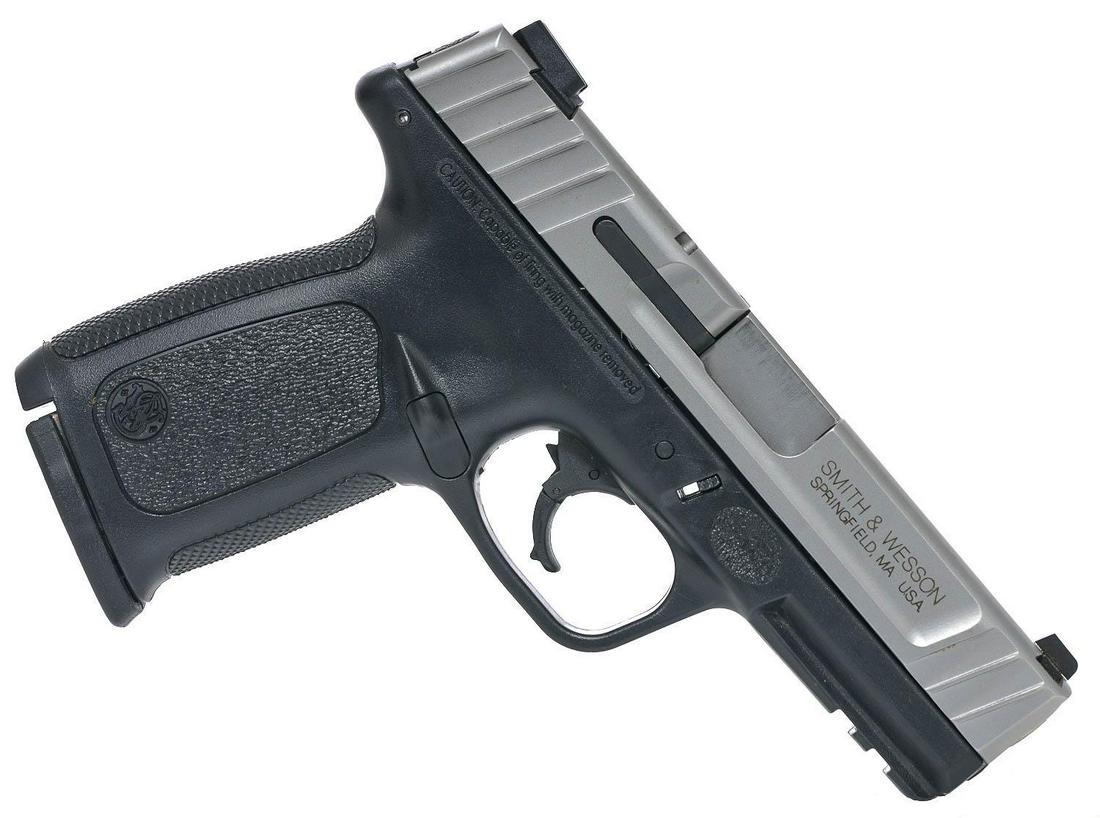 Smith & Wesson SD9 VE 9mm Semi-Automatic Pistol: Serial: HEX9915 Manufacturer: Smith & Wesson Model: SD9 VE Caliber: 9mm Barrel length: 3.75" Condition: Very Good; very light signs of use; bore is very good Provenance: A Seguin, TX Estate NOTI