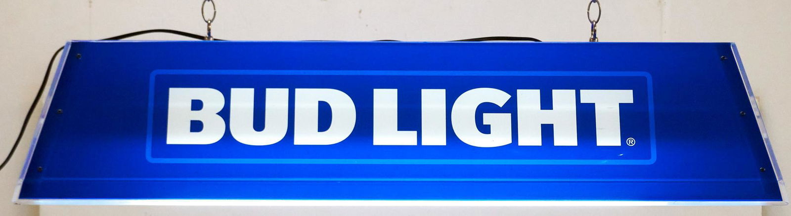 Bud Light Bar Billiards Light (1 of 2)