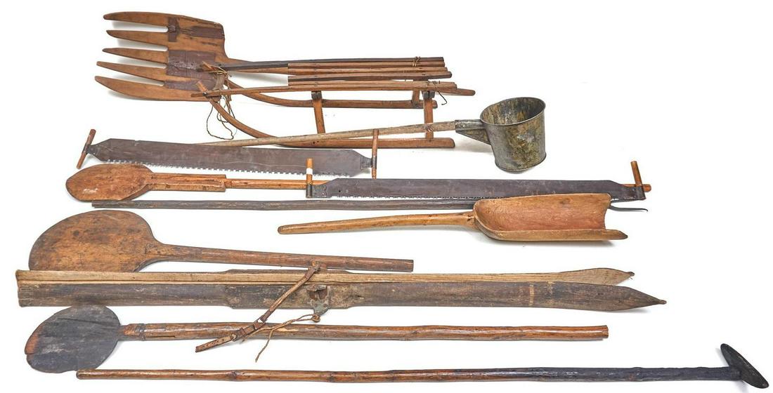 Lot of 10 Primitive Farm Tools (1 of 6)