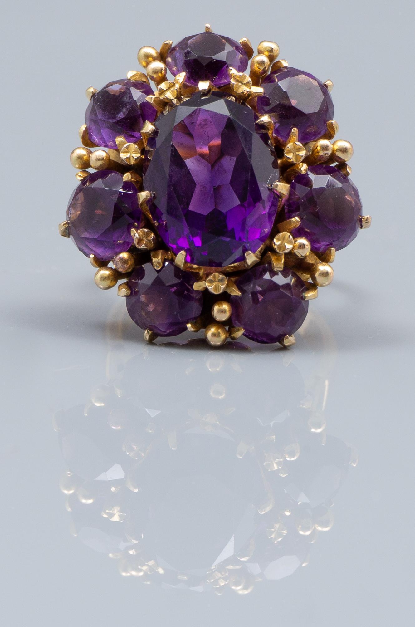 Vintage Amethyst 14K Gold Flower Ring (1 of 3)