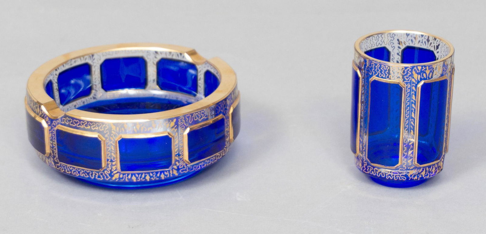 Vintage Art Glass Ash Tray and Cup (1 of 5)