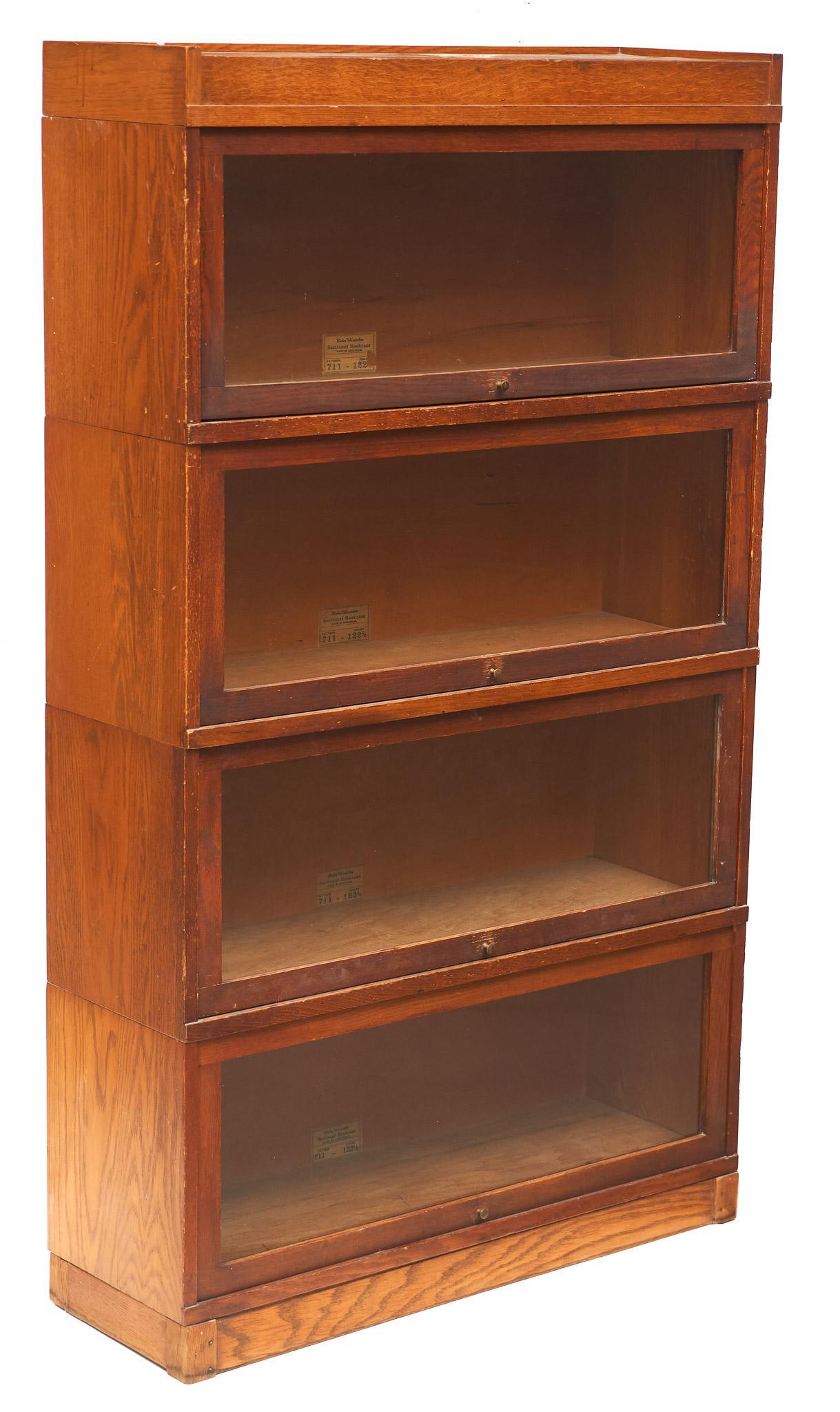 Vintage Globe Wernicke Co. Barrister Bookcase (1 of 5)
