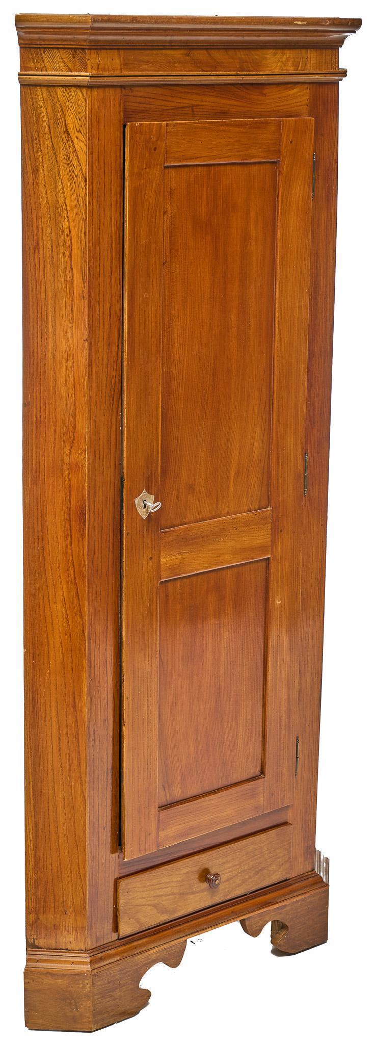 Farmhouse Corner Cabinet (1 of 4)