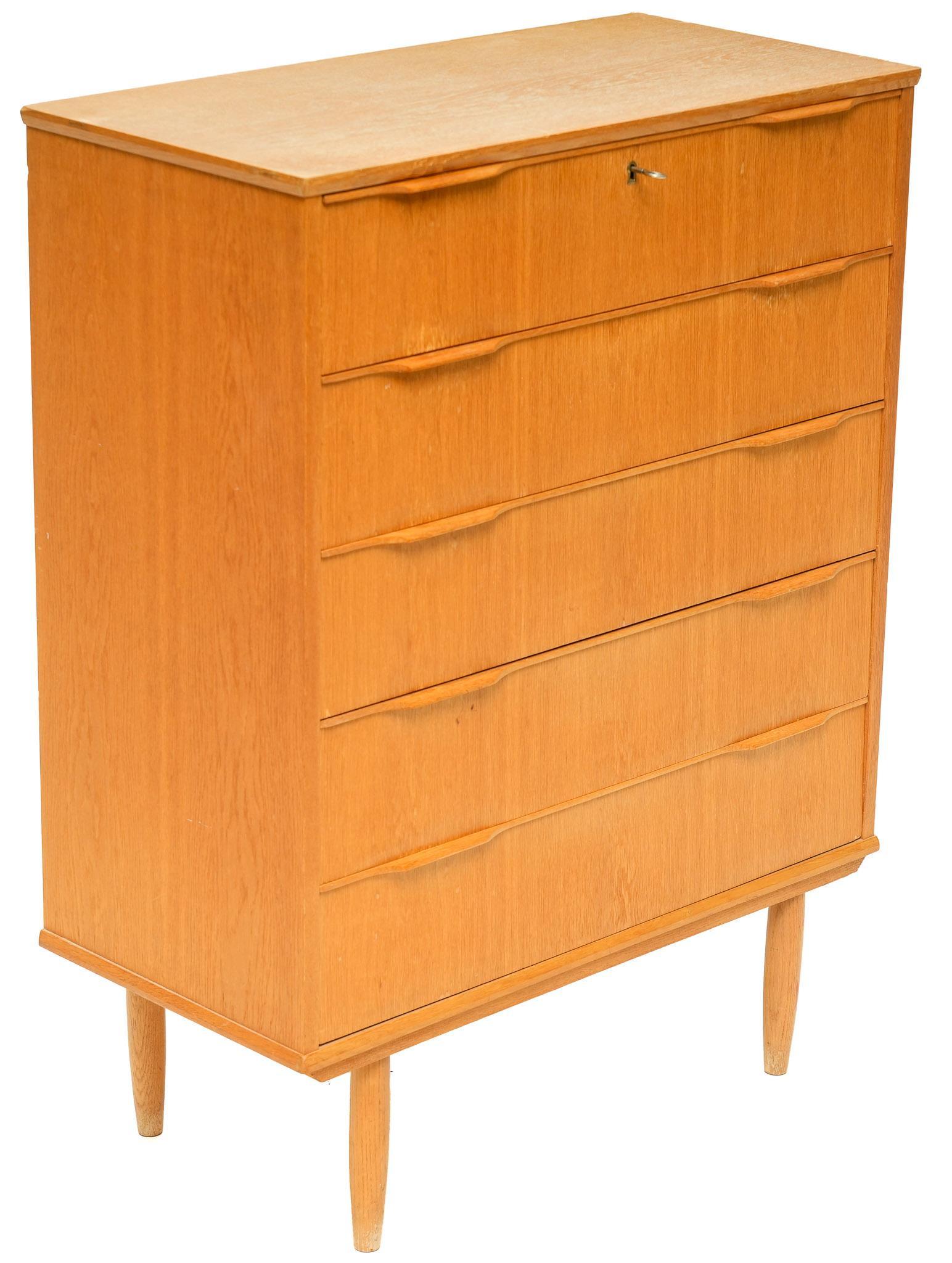 Danish Mid-Century Chest of Drawers (1 of 4)