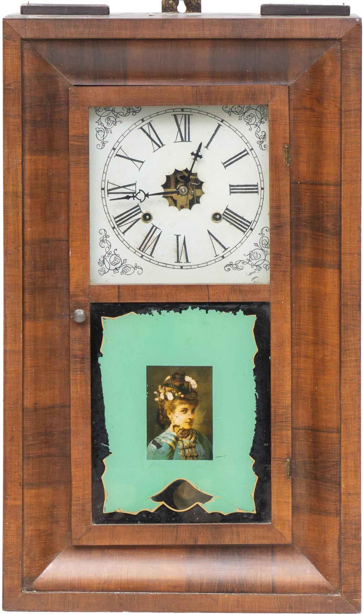 Vintage Waterbury Clock Co. Clock (1 of 8)