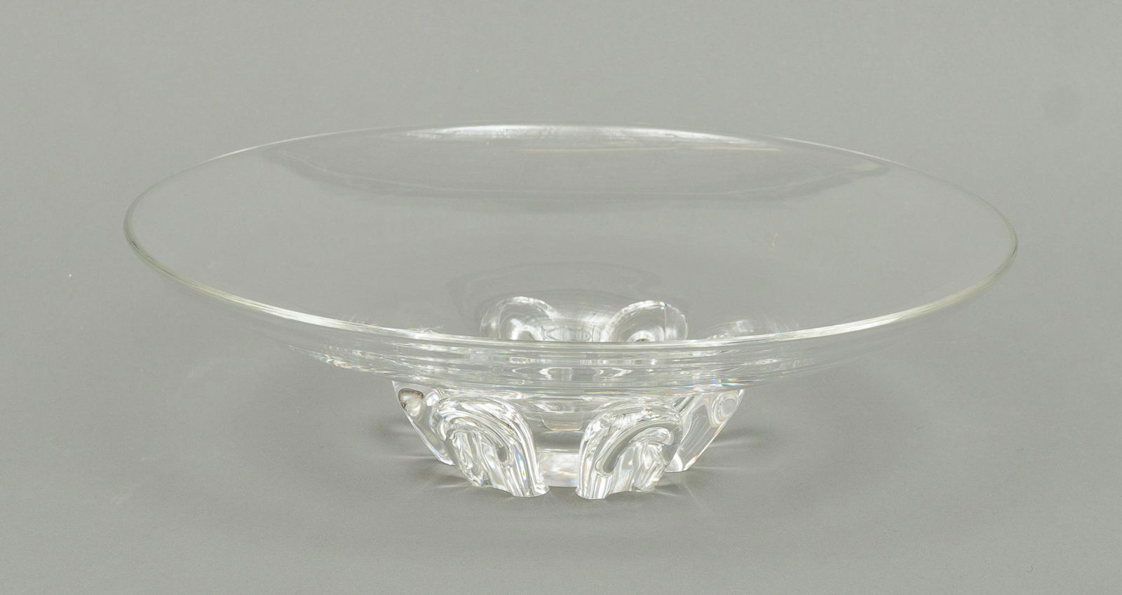 Steuben Coronet Crystal Center Bowl (1 of 5)