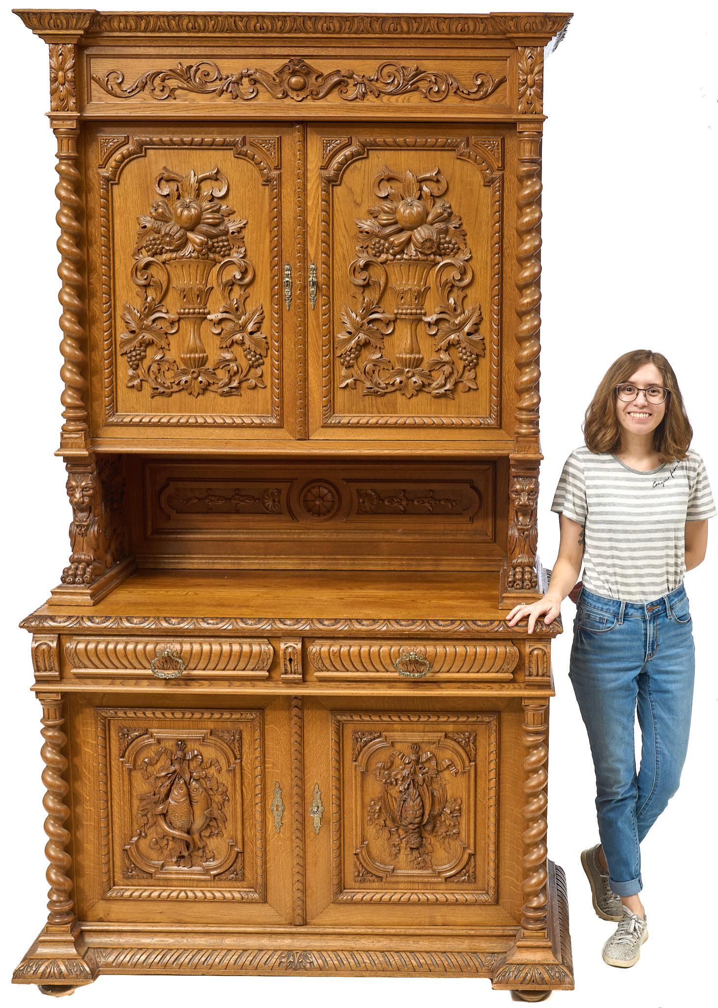 Welsh Hunting Cabinet (1 of 6)