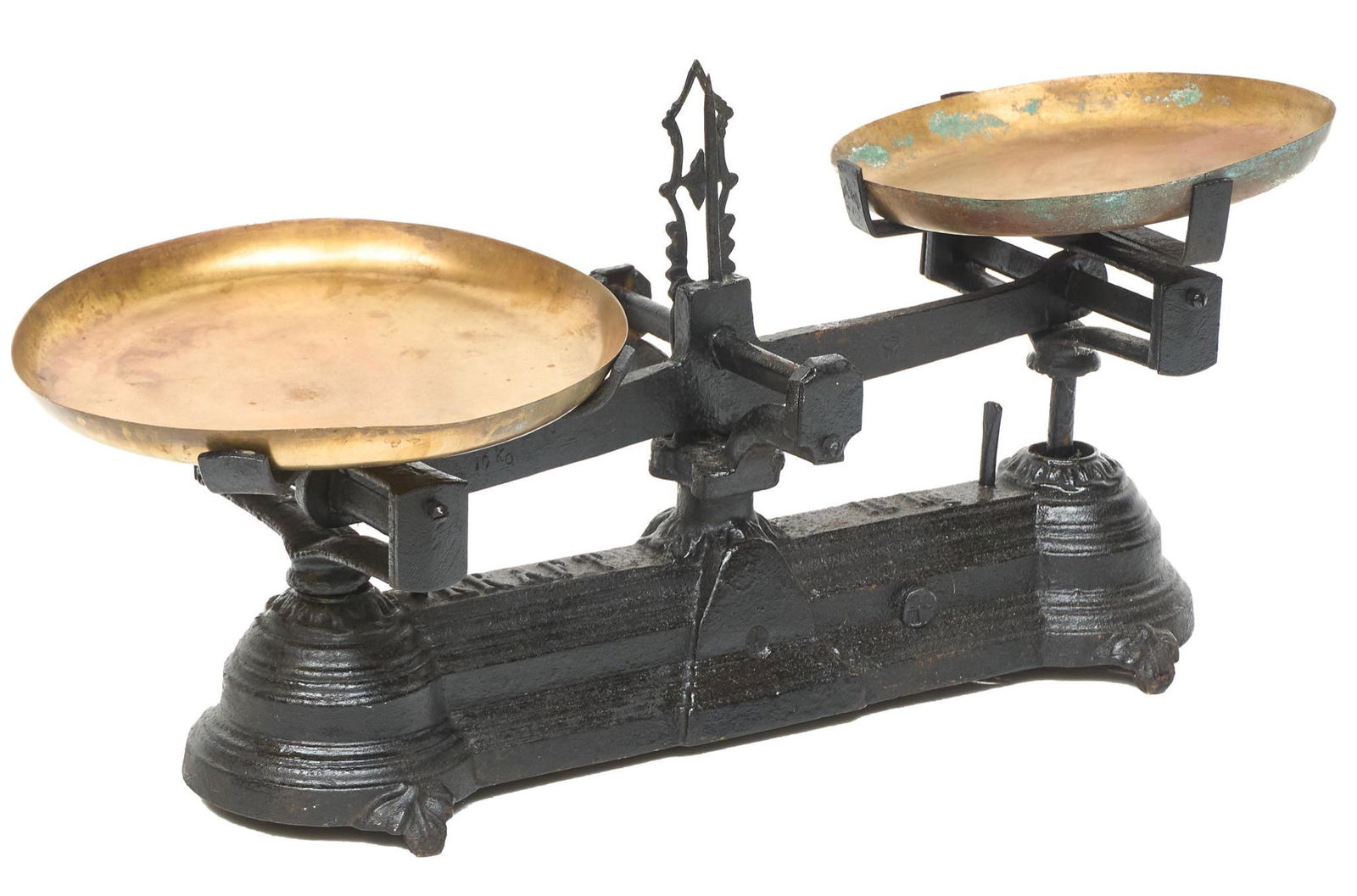 Vintage Cast Iron Balance Bar Scale (1 of 6)