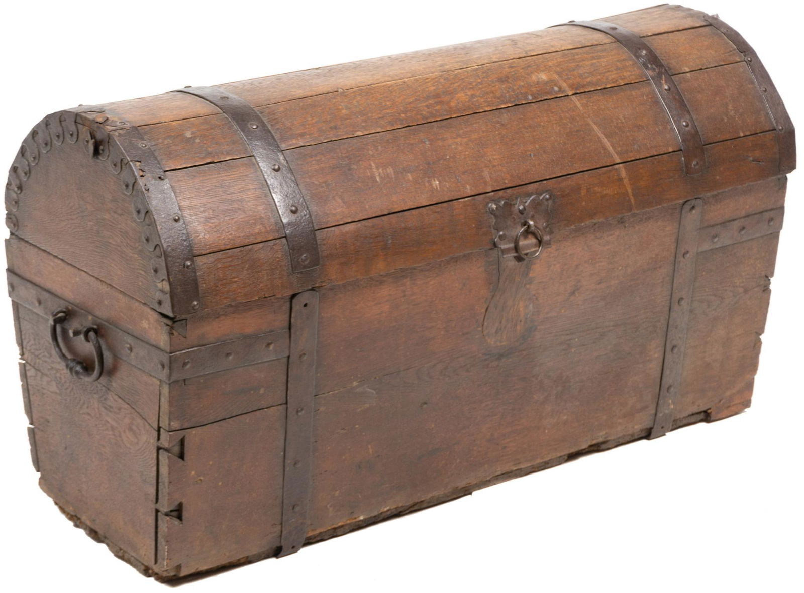Spanish Colonial Style Arched Top Trunk (1 of 4)