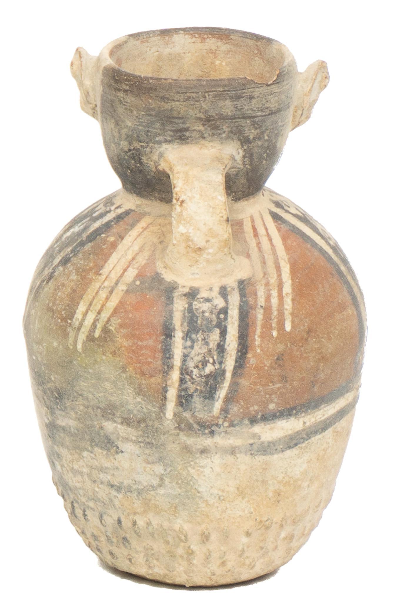 Peruvian Pottery Vessel (1 of 6)