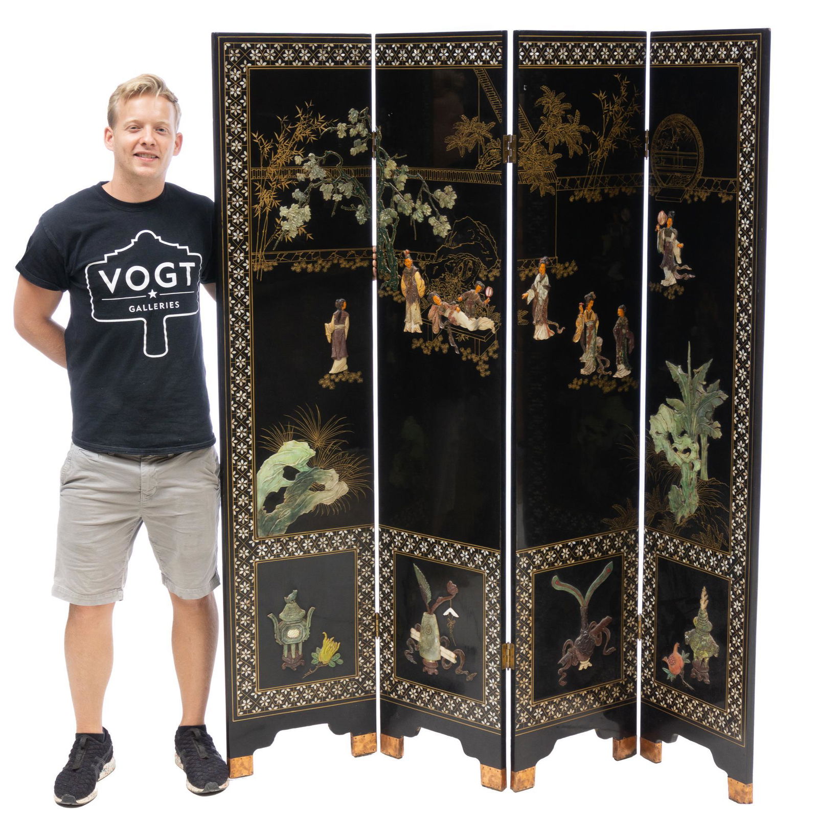 Chinese Lacquer Folding Screen (1 of 10)