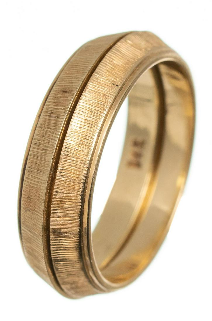 14k Chamfered Gold Stackable Guard Rings: Matched pair of vintage 14k yellow gold chamfered stackable rings Ring Size: 6.25, total weight: 5.2 grams Provenance: The Estate of Coleman and Judy Renick We happily provide seamless shipping ser